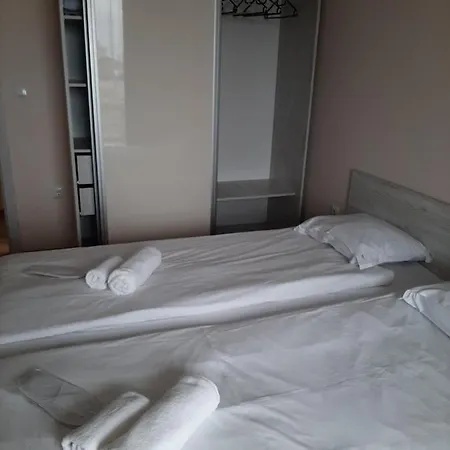 Apartment Deluxe 5