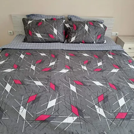 Apartment Deluxe 5 *
